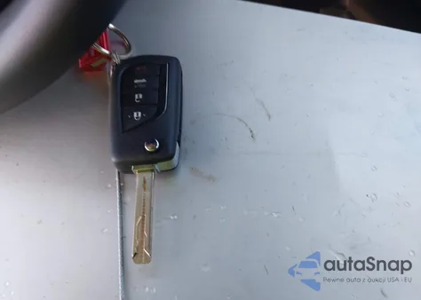 2024 Toyota Camry Se из США, поврежденный, VIN 4T1G11AK6RU256033